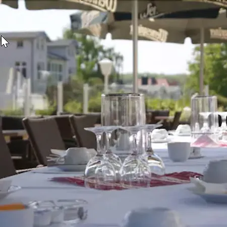 Wald-hotel Hotel Sellin (Rugen)