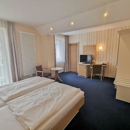 Wald-hotel 3* Sellin (Rugen)