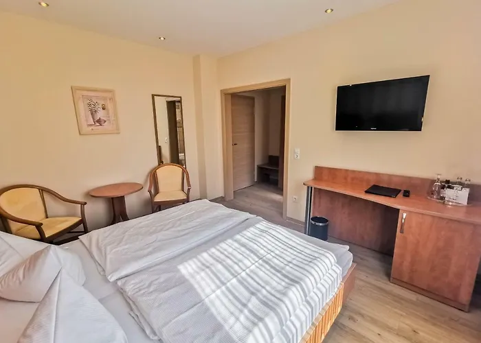 Wald-hotel Sellin (Rugen)